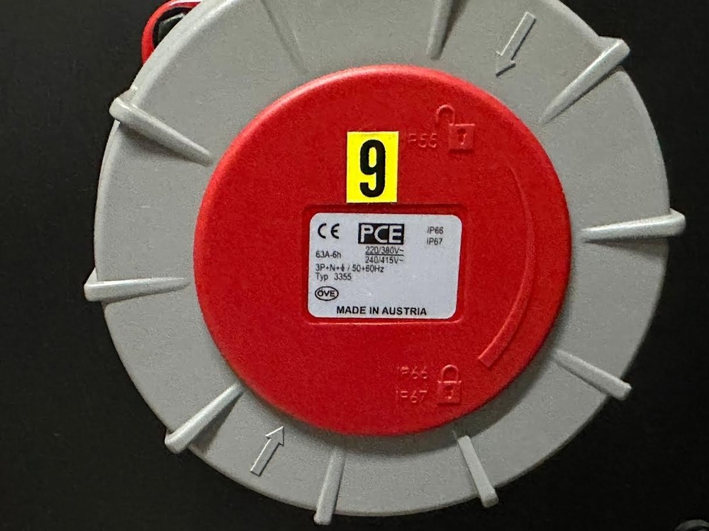 400A Power Distro With Cee 63A-Redx6 #383 (TRUEHEARTSOUND)