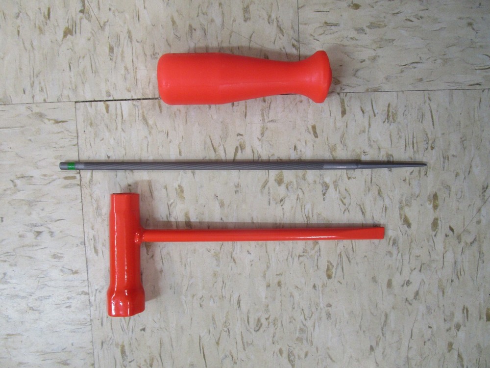 TIMBER CUTTER'S TOOL KIT