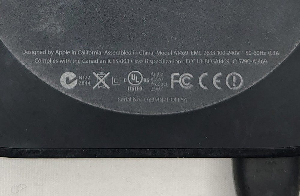 Apple TV Digital Media Receiver USED Powers On