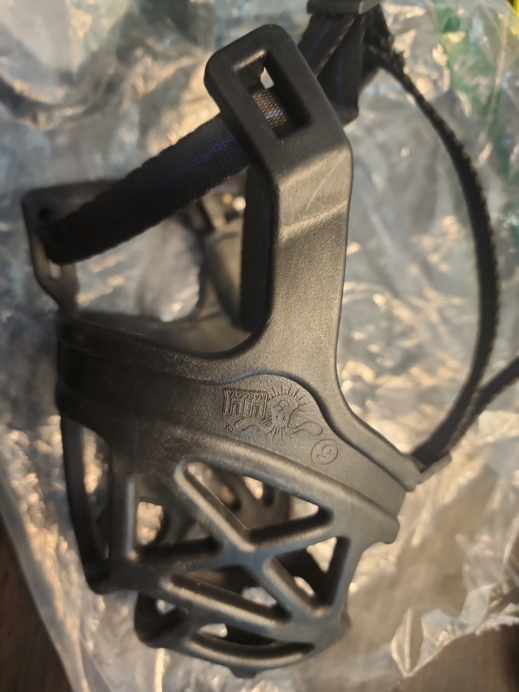 Dog Muzzle Basket