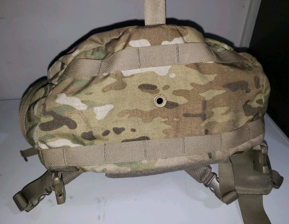 Camelbak TRI-ZIP 34L Hydration Pack Backpack Multicam OCP Mystery Ranch Assault