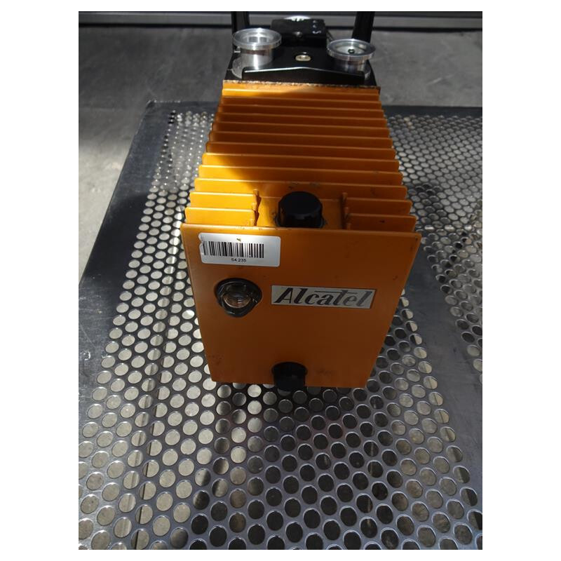 ROTARY VANE VACUUM PUMP ALCATEL /ADIXEN 2012 A