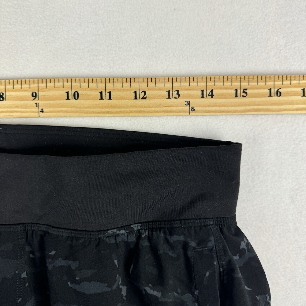 Lululemon T.H.E. Shorts Mens Small Elements Cyberspace Black Athletic Lined EUC