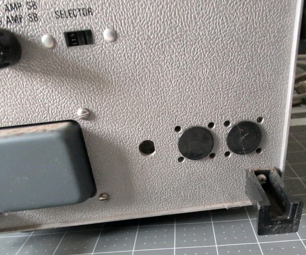 HP Hewlett Packard 1202A OSCILLOSCOPE (powers on *BUT READ DESCRIPTION*) #ENGR