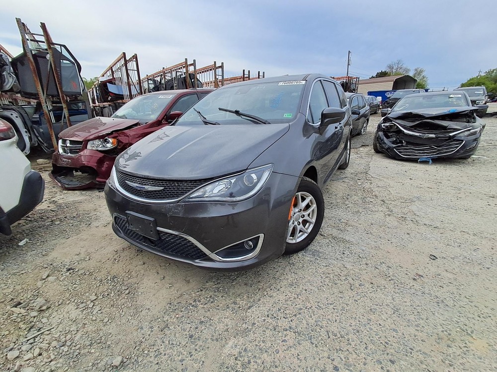 Used A/C Selector Switch fits: 2020 Chrysler Pacifica front 3 zone temperature c