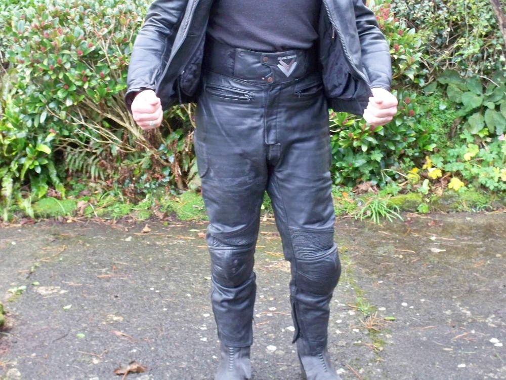 Frank Thomas Motorcycle leather trousers. Good condition