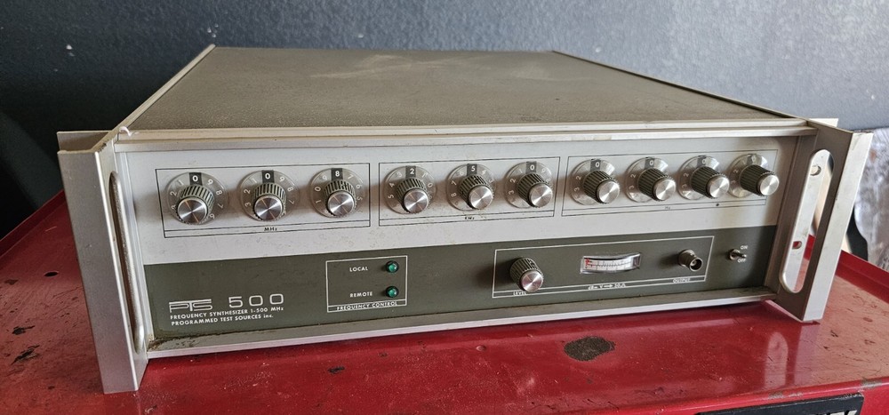 Programmed Test Sources PTS 500 Frequency Synthesizer 1-500 MHz