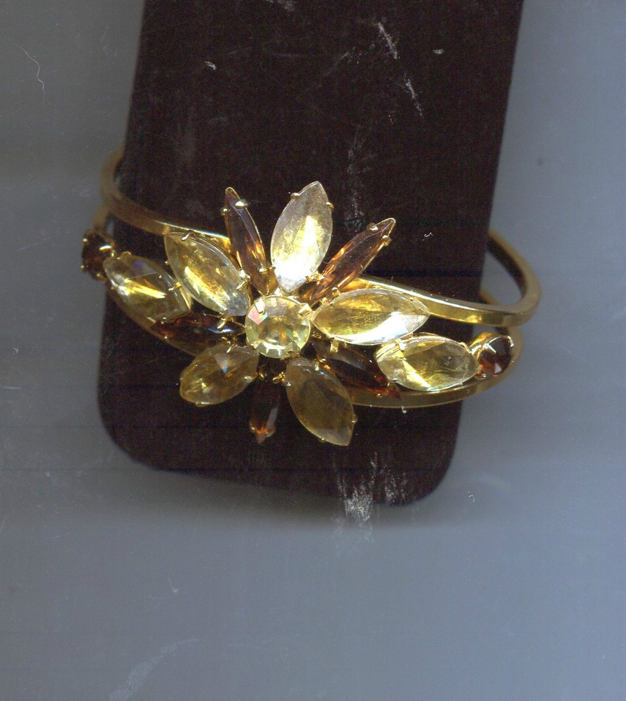Amber Rhinestone Flower Clamp Bangle bracelet