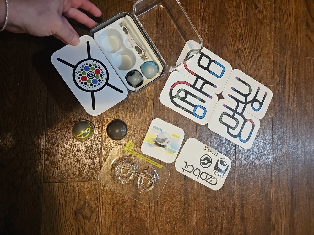 Ozobot Bit 2.0 Dual Pack Competition Series Robots Programming STEM iOS Android