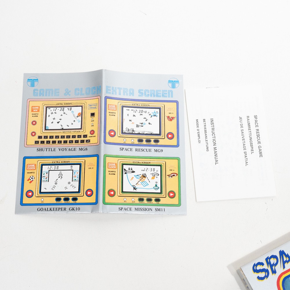 Space Rescue Game Watch Clock MG-9 Boxed 1982 - Missing Battery Cover - Tested!