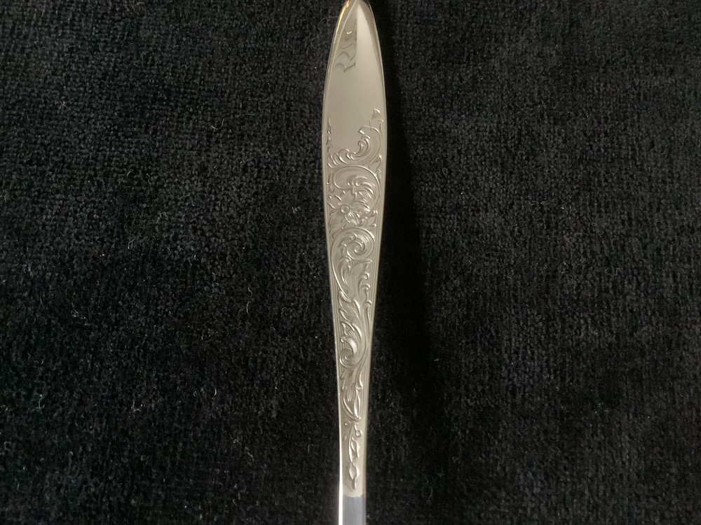 Gorham WHITE PAISLEY pierced serving spoon