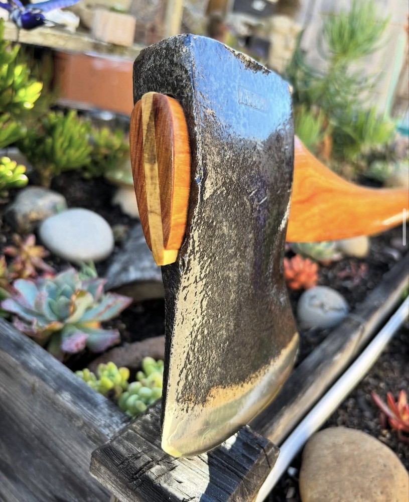 Vaughan Yankee Pattern Axe on Hickory