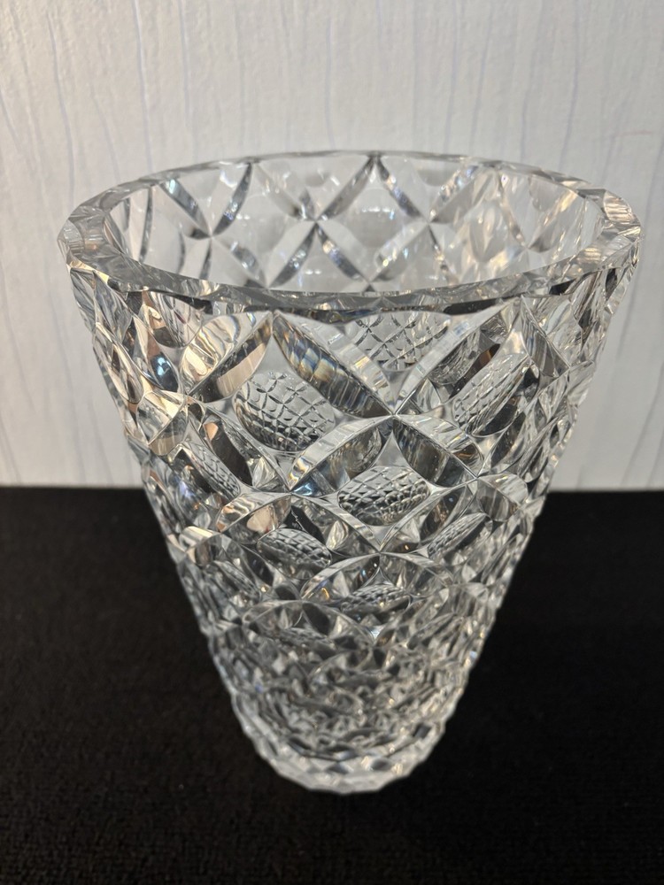 Crystal Or Molded Pressed Glass Vase Mod1