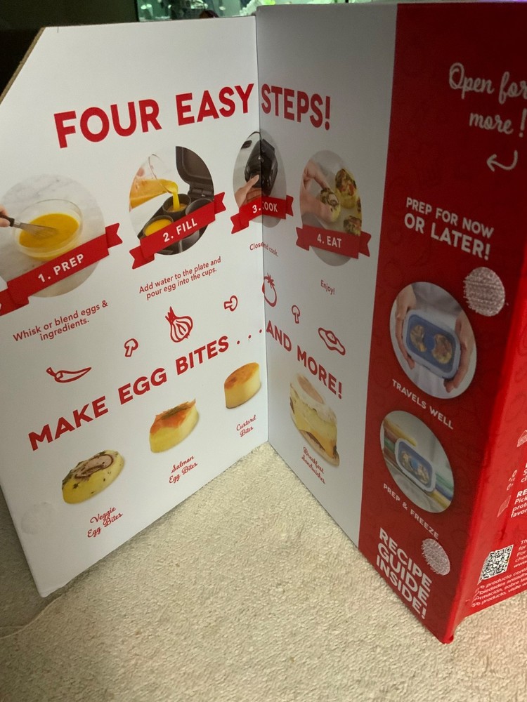 Dash Deluxe Egg Bite Maker Makes 4 Eggs Bites or 1 Egg Sandwich New In Box Black