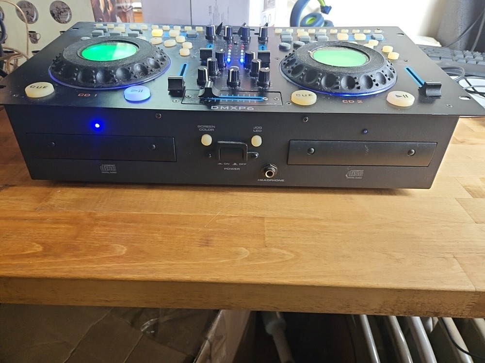 Technical Pro DMXP6 Double CD Mixer with USB, Scratch and BPM