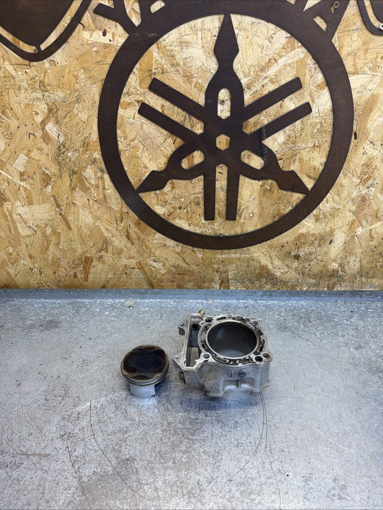 Suzuki Drz 400 E 2004 Barrel And Piston Good Condition