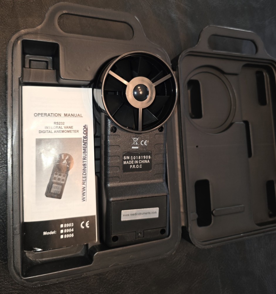 REED 8906 Vane Thermo-Anemometer With Air Volume