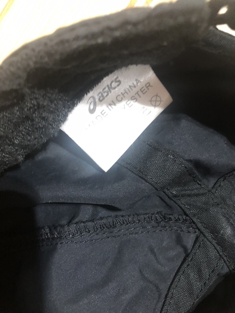 Asics Black 6 Panel Lightweight Adjustable Running/Cycling Duckbill Hat