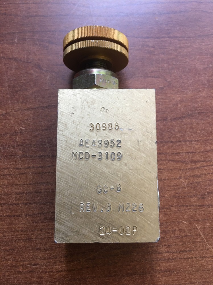 John Deere AE49952 Control Valve