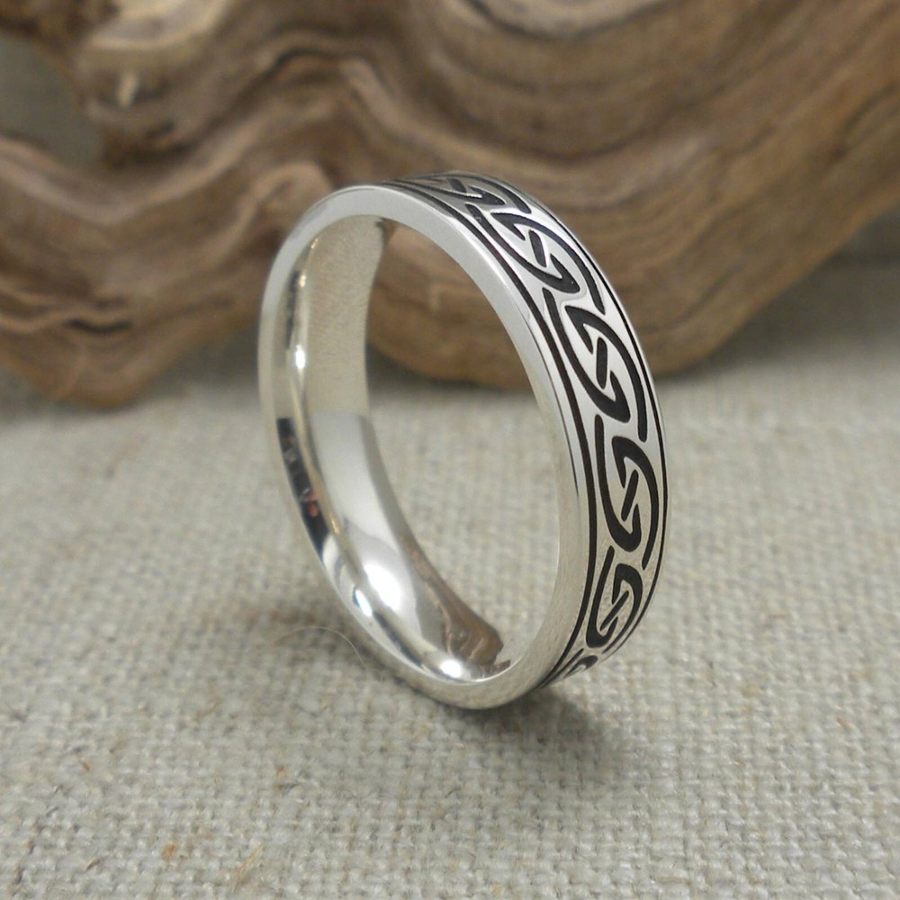 IRISH STERLING SILVER CELTIC KNOT WEDDING RING Oxidized IRISH BORU SIZE 6 or 9