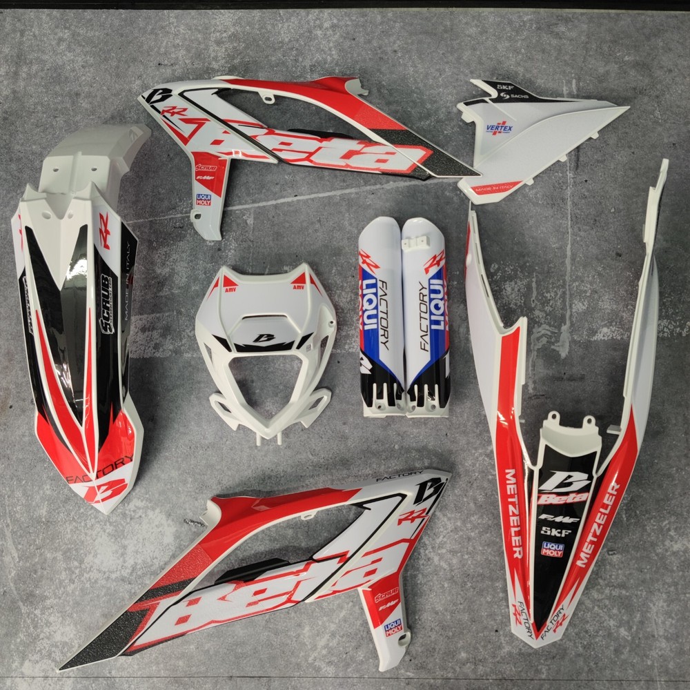 Plastics + Graphics applied Beta RR 2023 2024