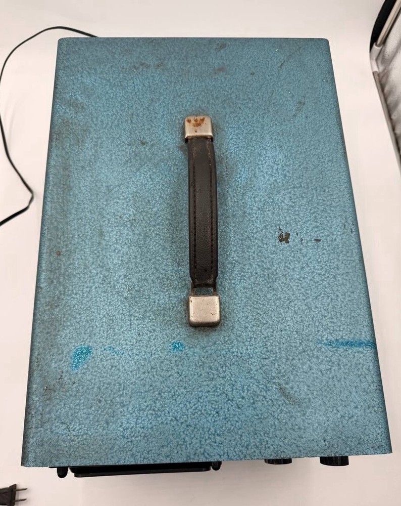 Vintage CONAR Model 251 Oscilloscope – Tested & Working