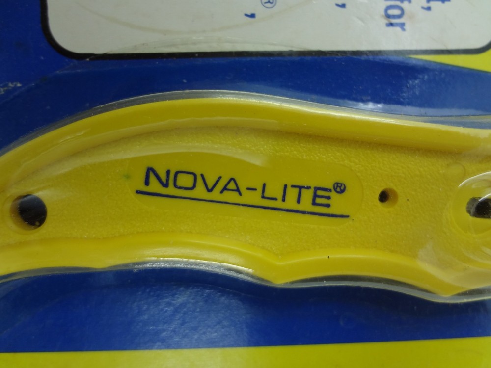 Vintage Nova-Lite Plastic Cutting Hand Tool