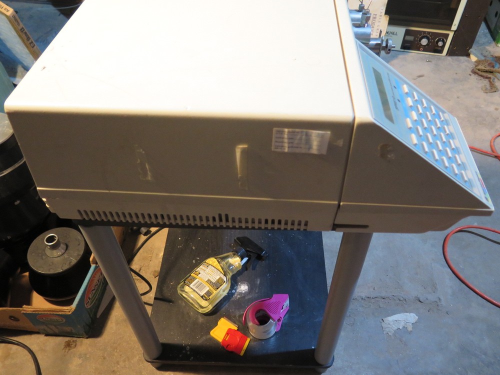 Spectra-Physics SP8810 Precision Isocratic HPLC Pump