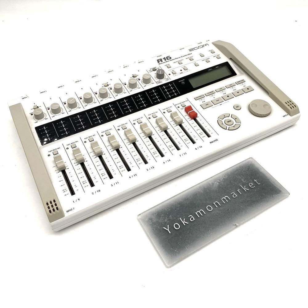 Zoom R16 Portable Multitrack Recorder Controller Interface device Used W case
