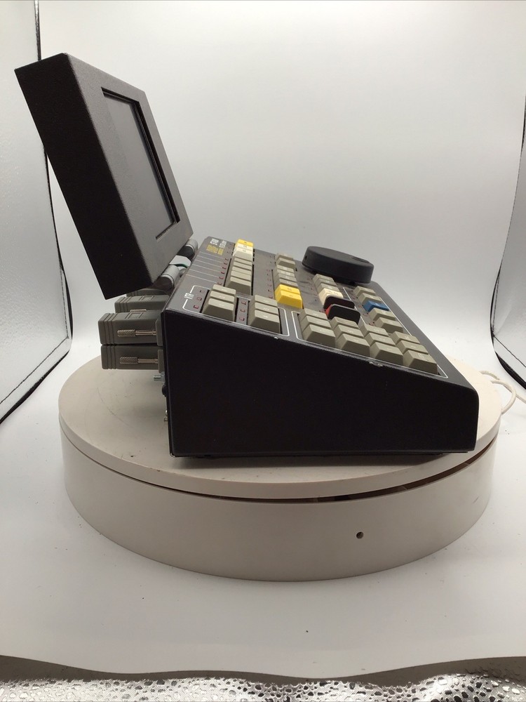 DNF ST400 VTR/DDR Controller Broadcast Video Control Surface UNTESTED READ