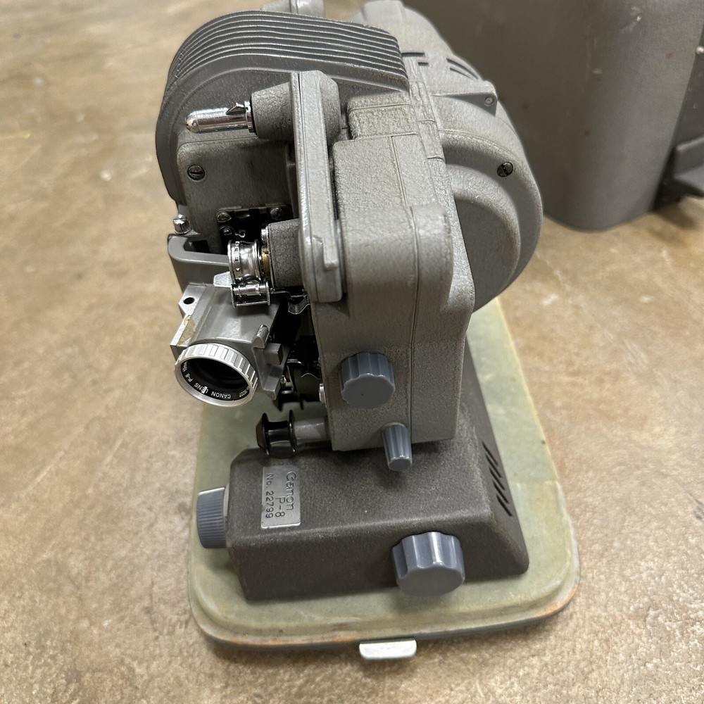 Vintage CANON P-8 8mm Projector