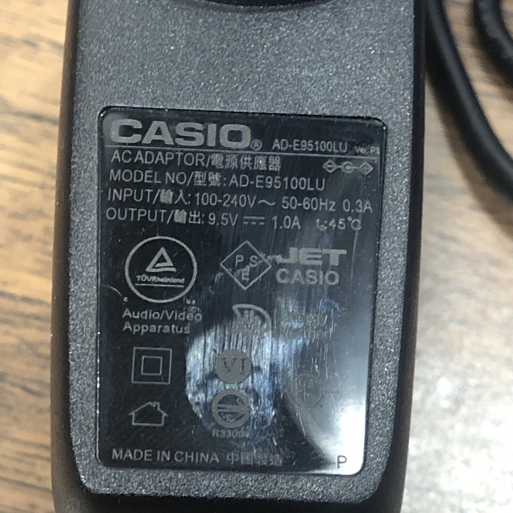 Casio Original Keyboard 9.5V AC Adapter Model AD-E95100LU