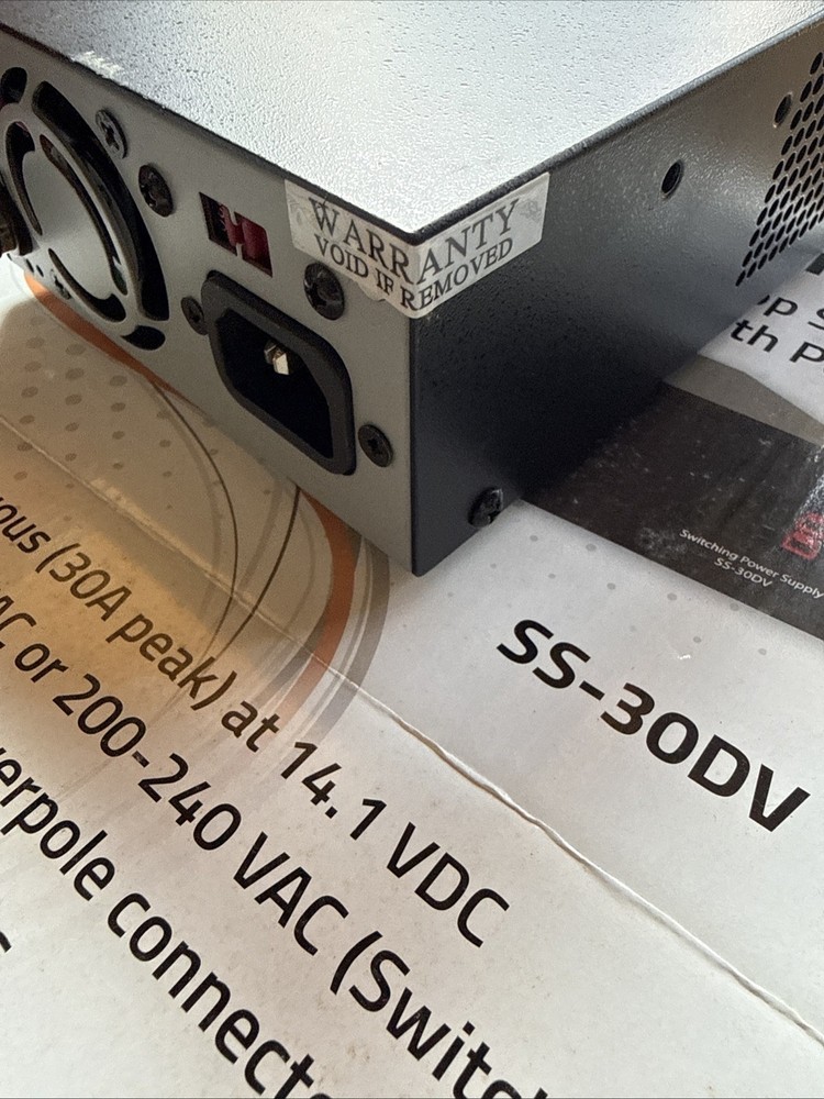 Powerwerx SS-30DV 30A Desktop Switching Power Supply