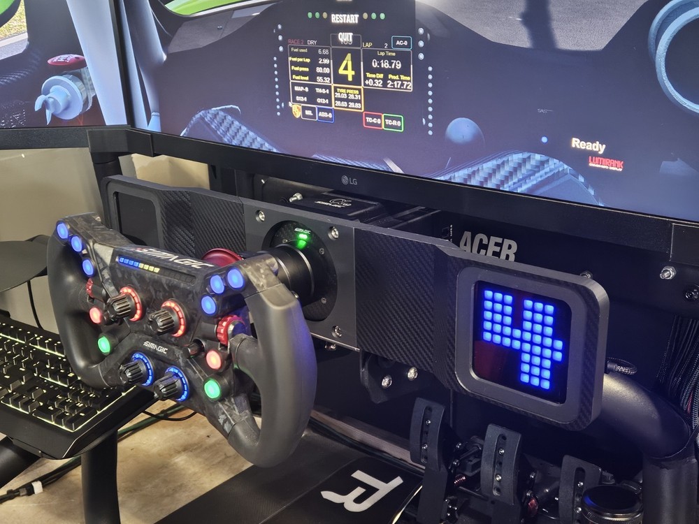 Sim Racing Pc Spotter ,Flags and Gear indicator .