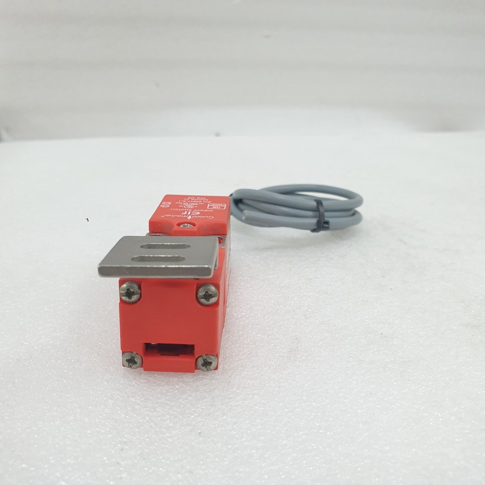 Allen-Bradley 440K-E33040 SER A Guardmaster ELF Safety Switch