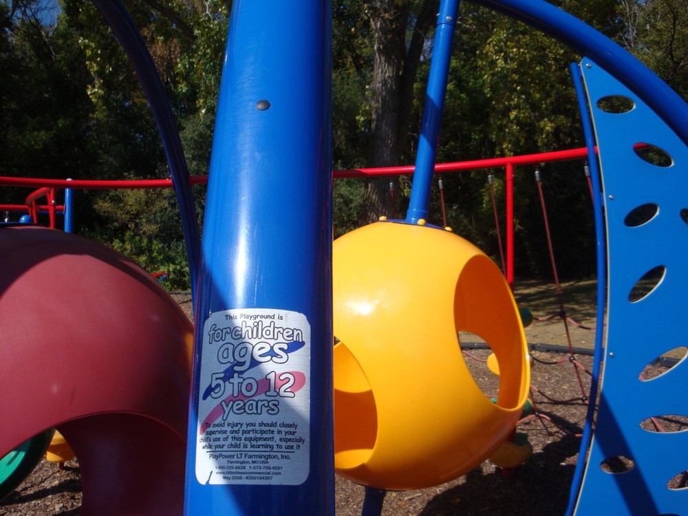 Graffiti Solutions - Smooth Max - For durable smooth surfaces - 1 Gallon