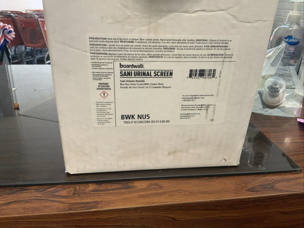 10/pack BOARDWALK BWK NUS Sani Urinal Screen