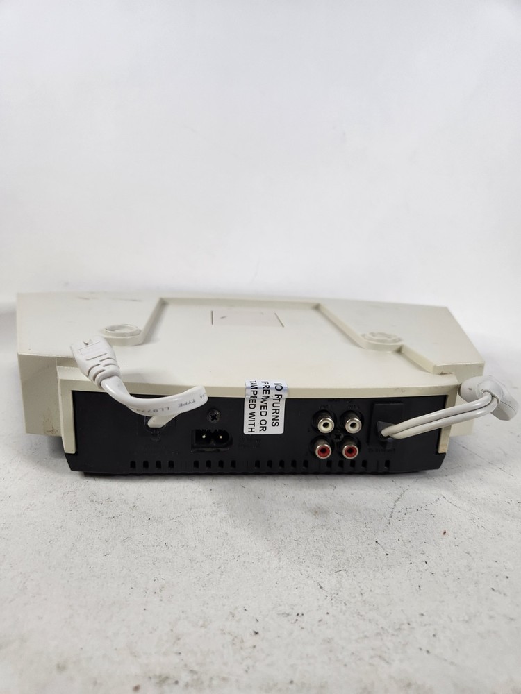 Bose Wave Music System White 3-disc Multi-CD Changer Accessory For Parts Only
