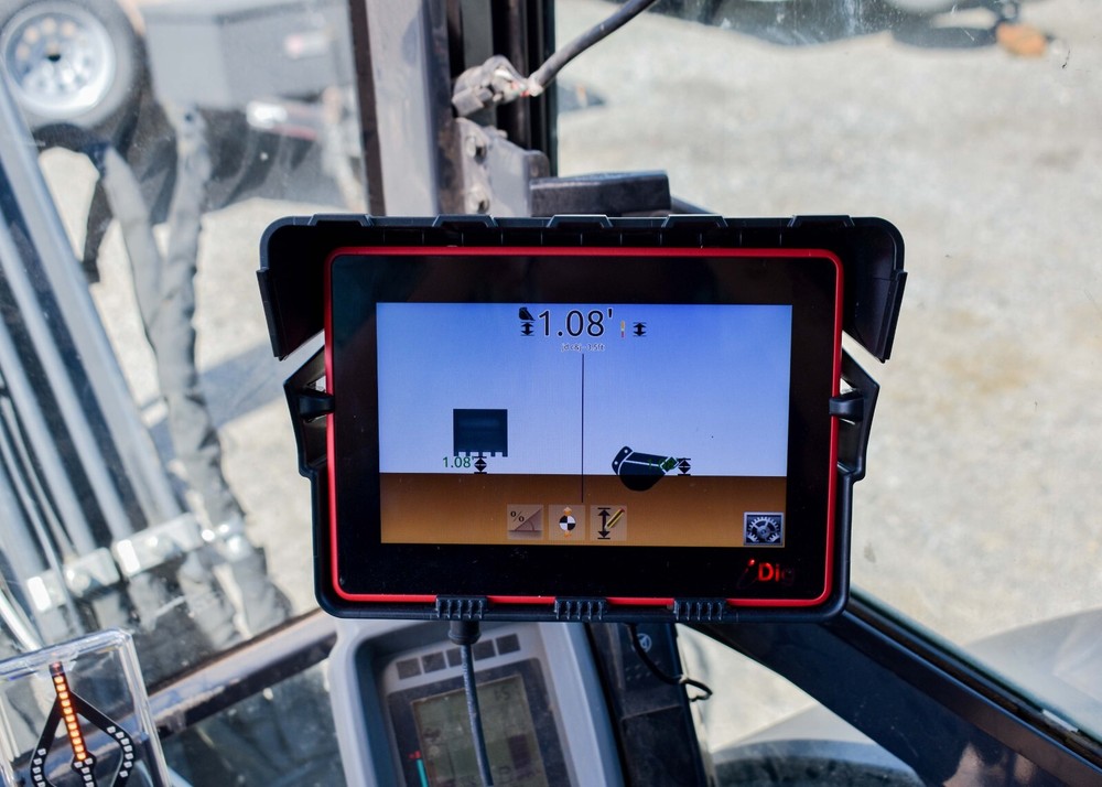 iDig CT741 CONNECT 2D Excavator Grade Control System w/ Big Angle/Laser Sensor