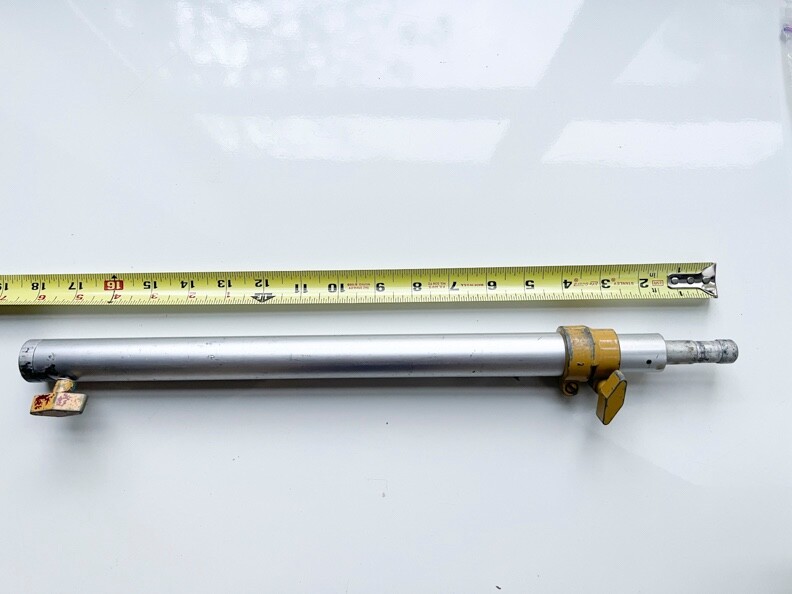 Lowel light stand extender 18-30" . 5/8" Baby Mount Receiver/Stud.