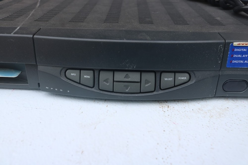 ECHOSTAR Dish Satellite TV Receiver Model 3000