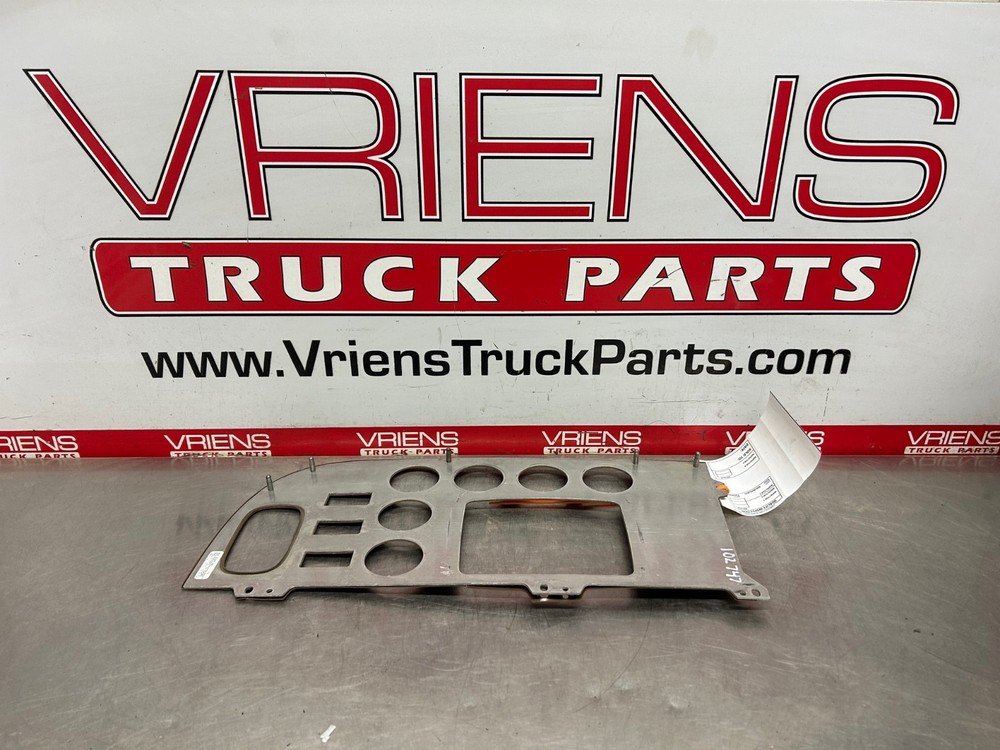 PETERBILT S64-6024-220 PANEL-B TX ELM SATIN GLOSS