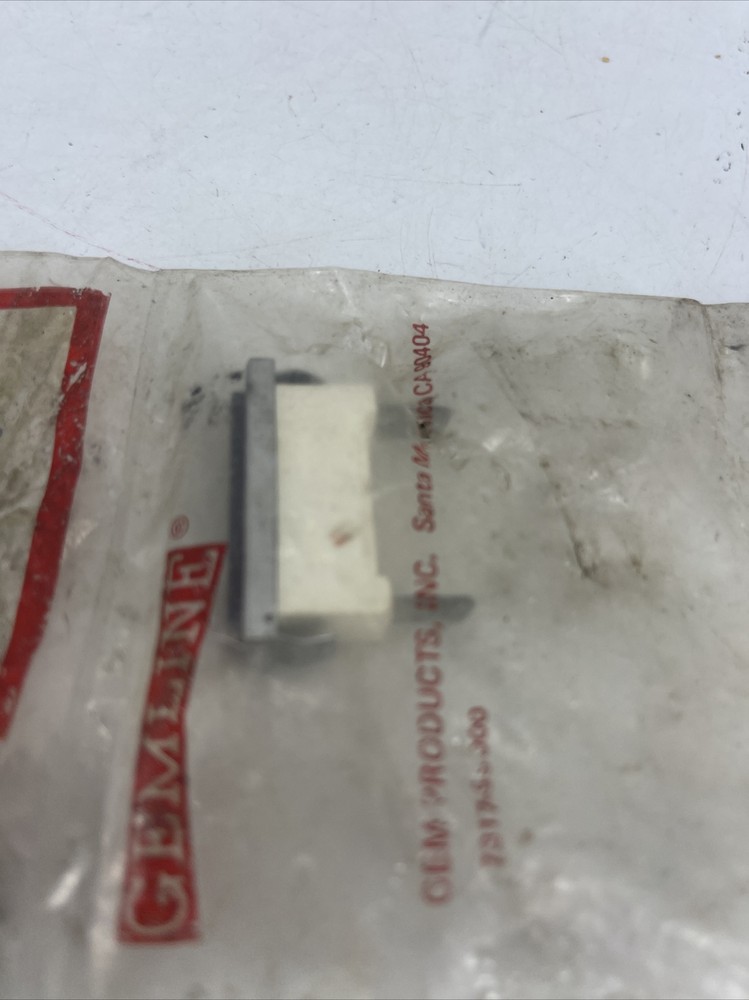 NEW OEM Gemline 15502 Rectangular Red Pilot Light