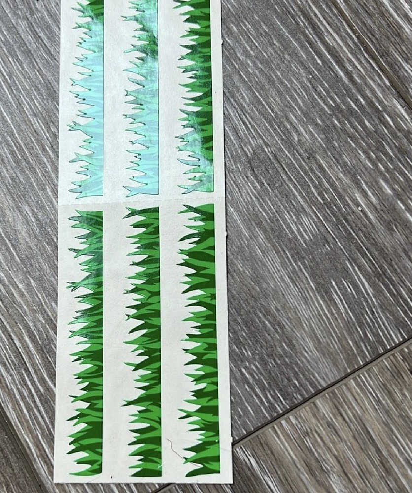 Mrs. Grossman’s Stickers Plants Grass