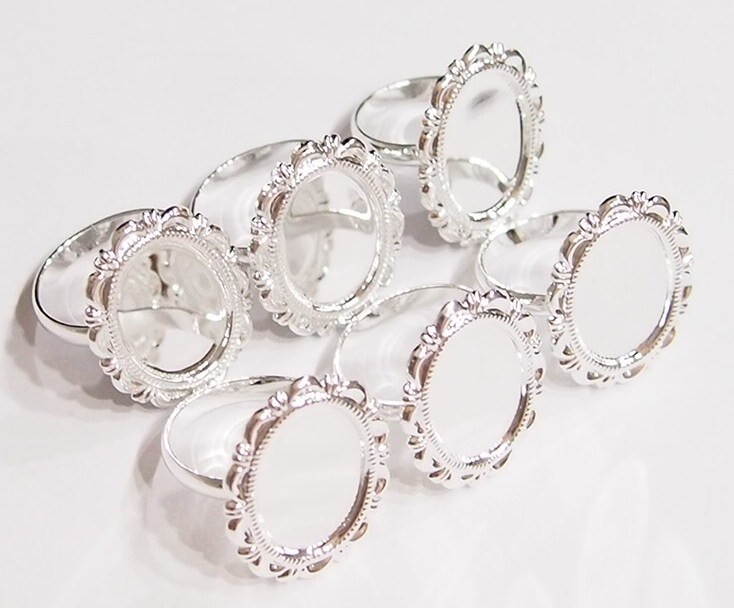 8 of 18x13mm Shiny Silver Adjustable Closed Loop Scalloped Ring Settings