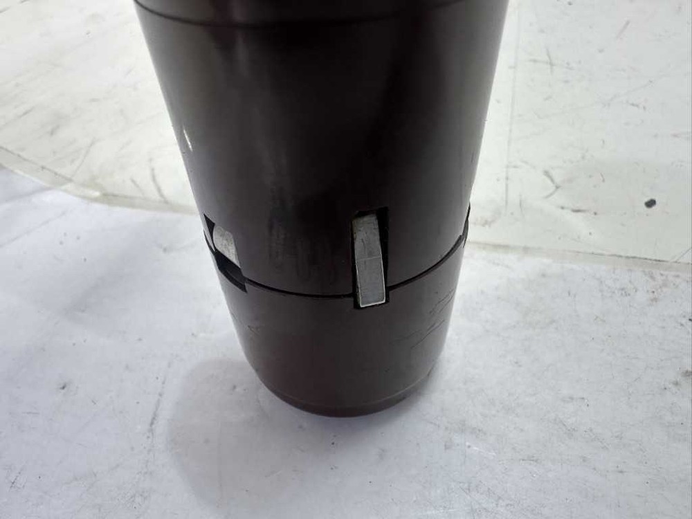 DOUBLE CENTRAL SPINDLE 45 RPM TURNTABLE (RS888)