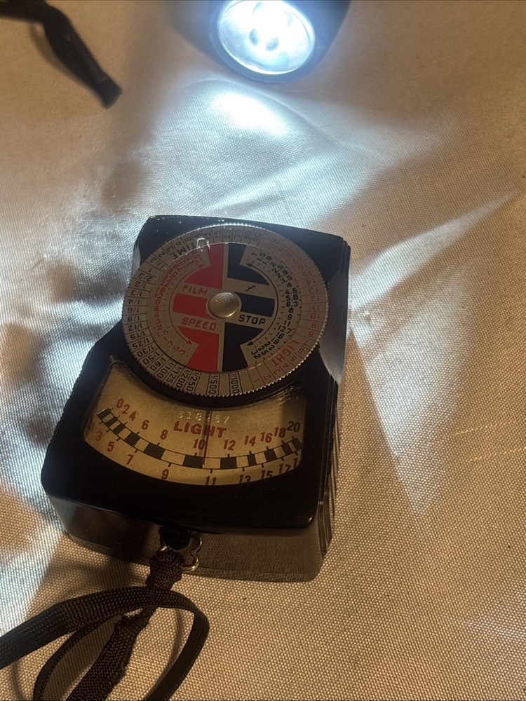 Dejur Amsco Light Exposure Meter