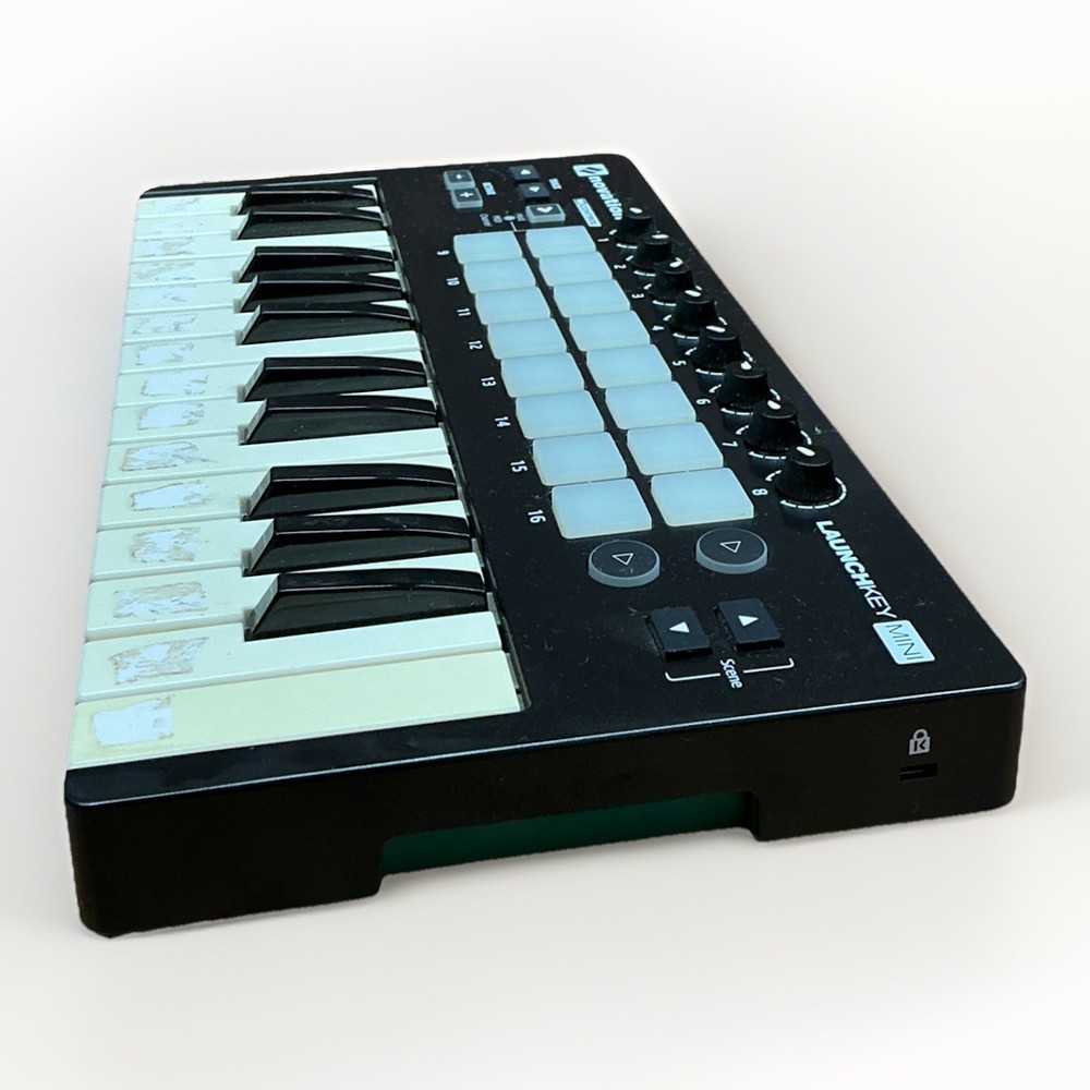 Novation Launchkey Mini MK2 USB MIDI Keyboard Controller