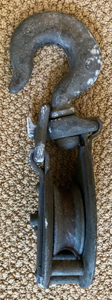 Vintage Metal Hook & Pulley 12"Long