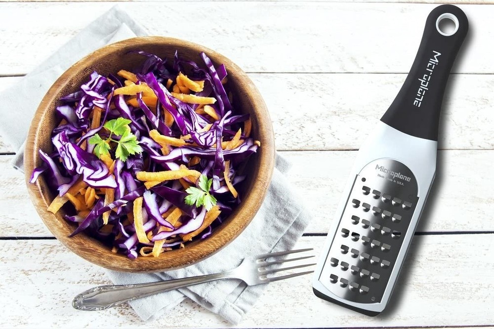 Microplane Artisan Series Extra Coarse Cheese Grater - White